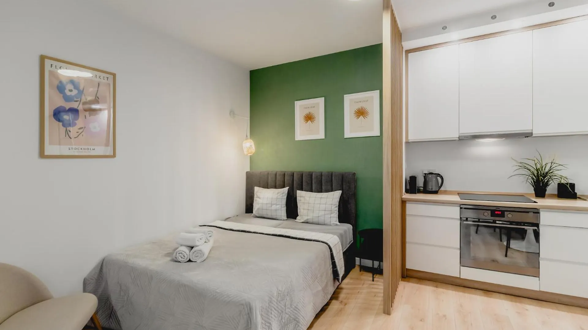 Central Warsaw Apartment - Great Location-Cozy Studio With Balcony - Towarowa contacts